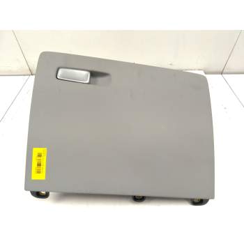 GUANTERA 8U1857035B 