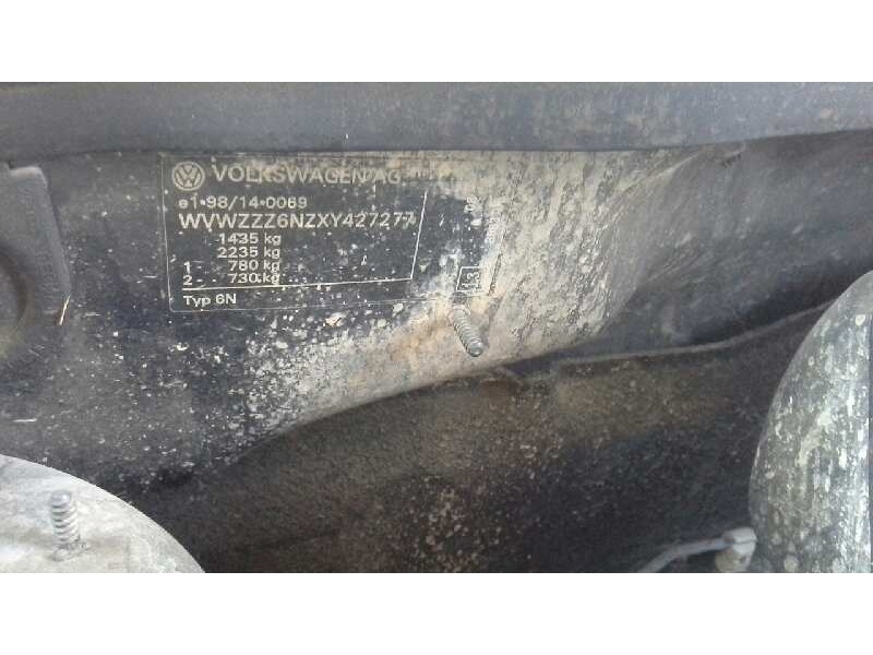 volkswagen polo berlina (6n1) del año 1999