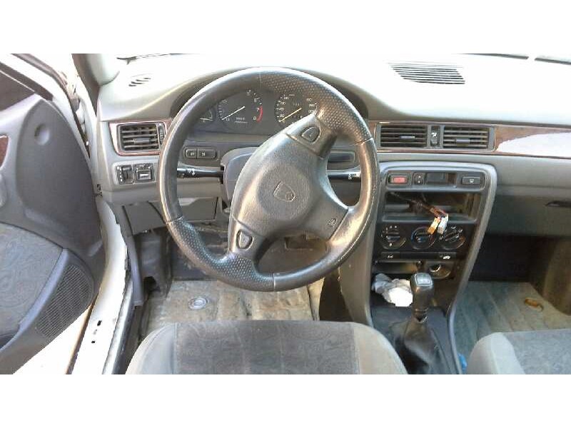 mg rover serie 400 (rt) del año 1997