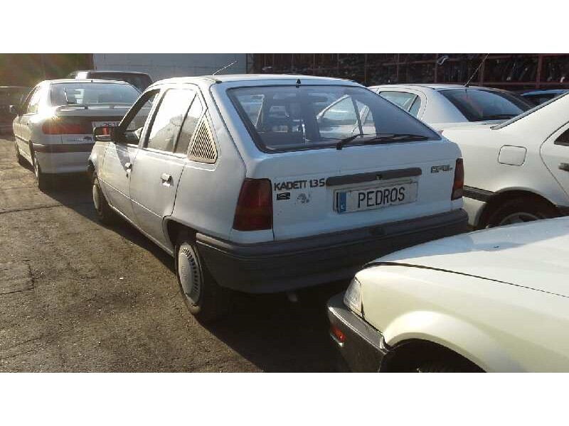 opel kadett e del año 1988
