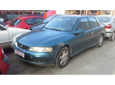 opel vectra b berlina del año 2001