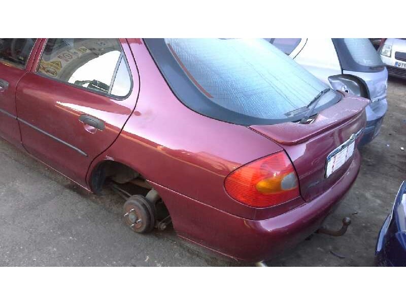 ford mondeo berlina (gd) del año 1998