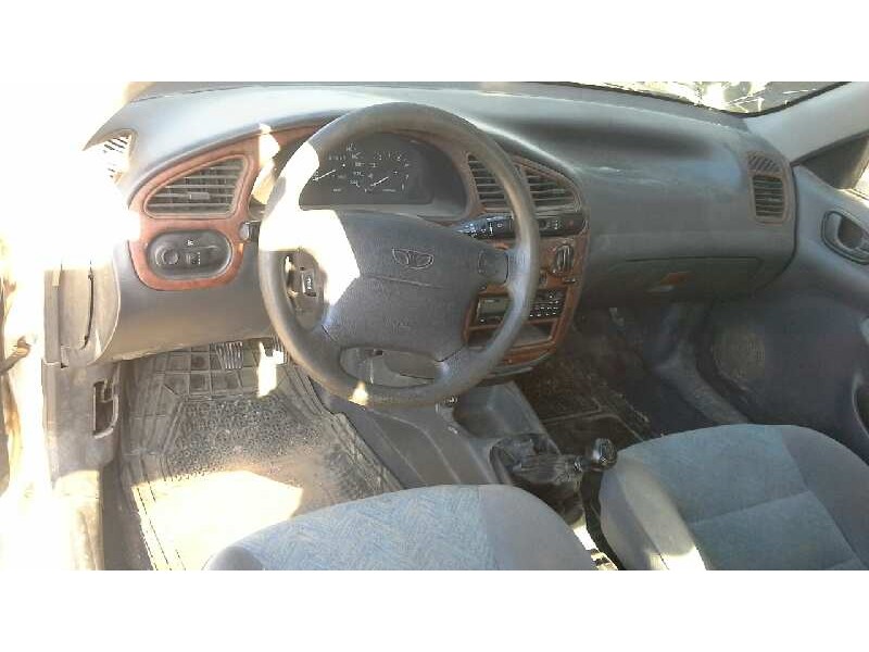 daewoo lanos del año 1998