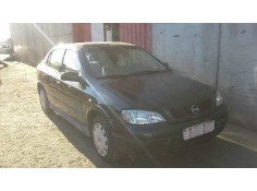 opel astra g berlina del año 2002