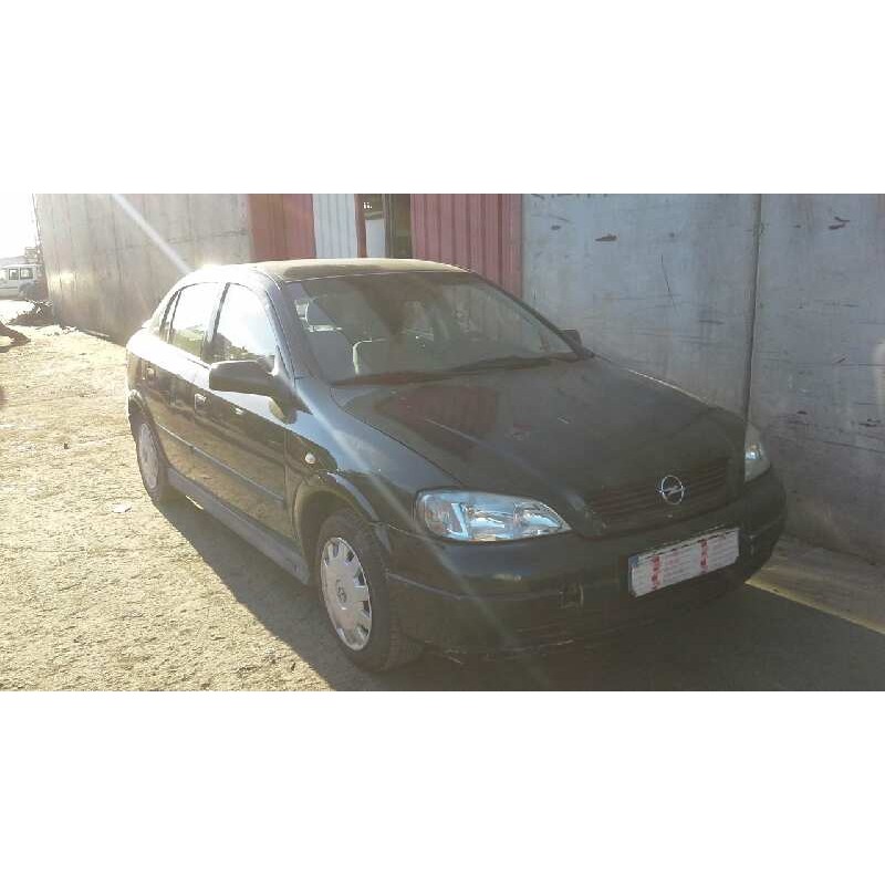 opel astra g berlina del año 2002