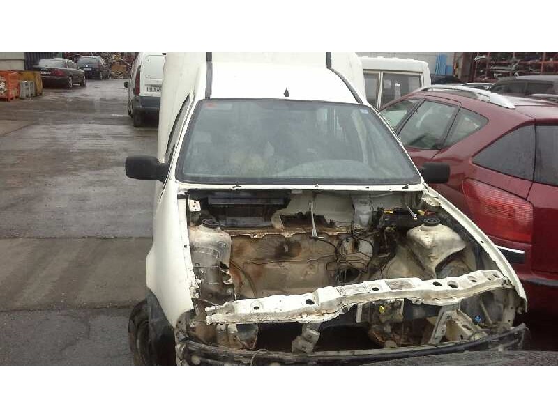 ford fiesta berl./courier del año 1996