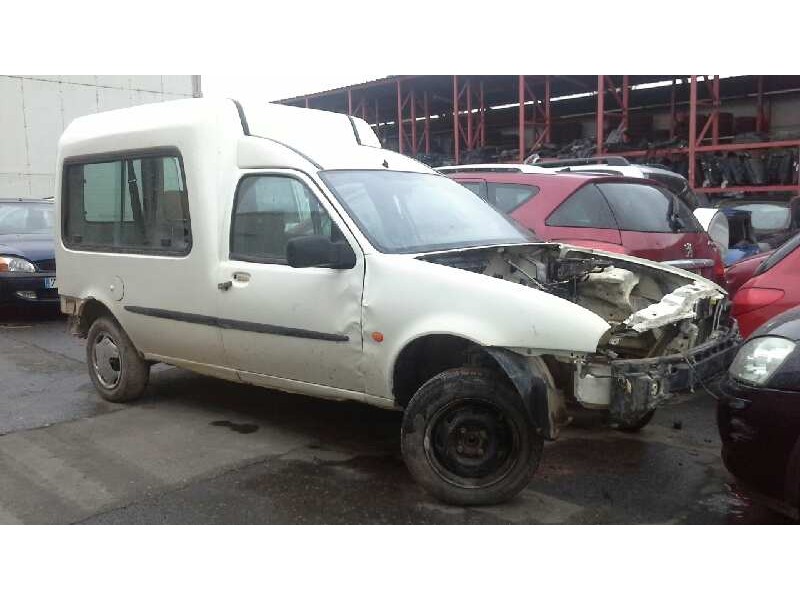 ford fiesta berl./courier del año 1996