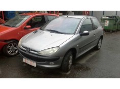 peugeot 206 berlina del año 2002
