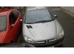 peugeot 206 berlina del año 2002 2