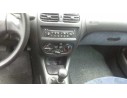 PEUGEOT 206 BERLINA
