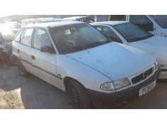 opel astra f berlina del año 1997