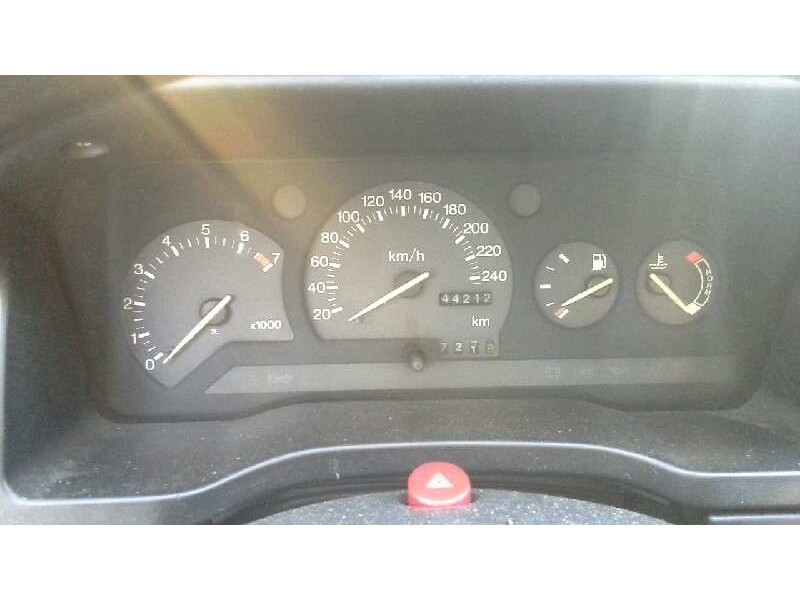 ford escort berlina/turnier del año 1993