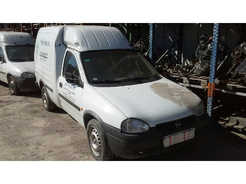 opel combo (corsa b) del año 2001