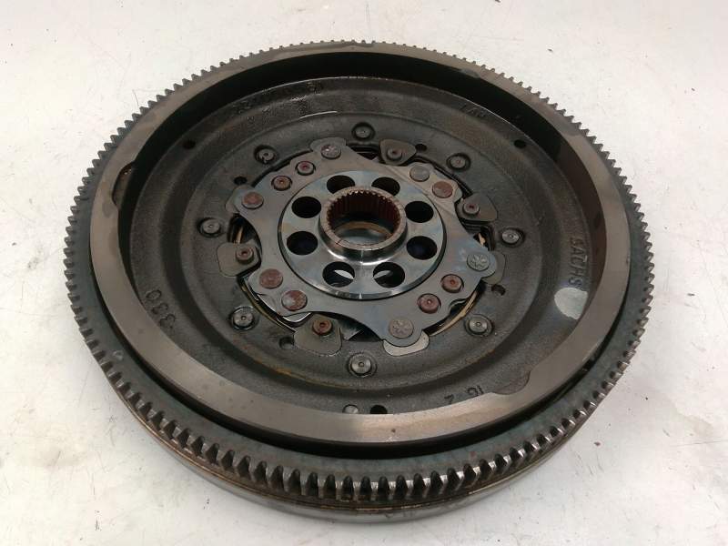Recambio de volante motor para audi q3 (8ub, 8ug) 2.0 tfsi quattro referencia OEM IAM 06J105266R  