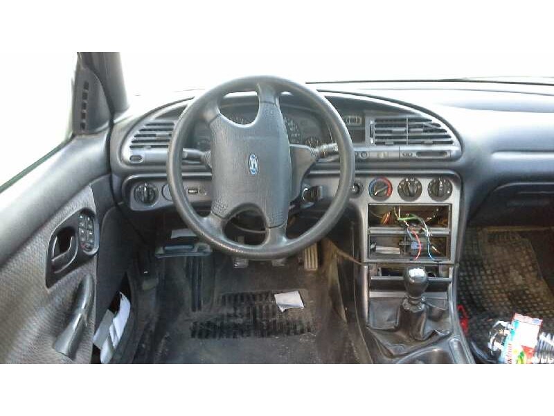 ford mondeo berlina/familiar (fd) del año 1993