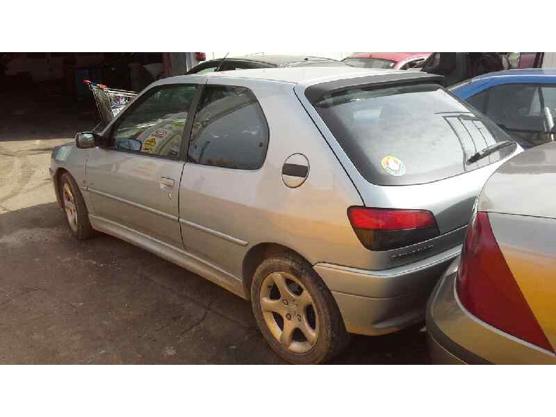 peugeot 306 berlina 3/4/5 puertas (s2) del año 2000