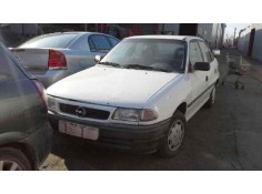 opel astra f berlina del año 1996