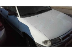 opel astra f berlina del año 1996 2