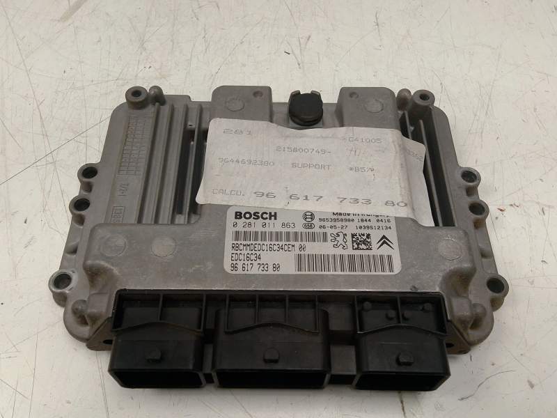 Recambio de centralita motor uce para citroën c4 coupé (la_) 1.6 hdi referencia OEM IAM 9661773380  