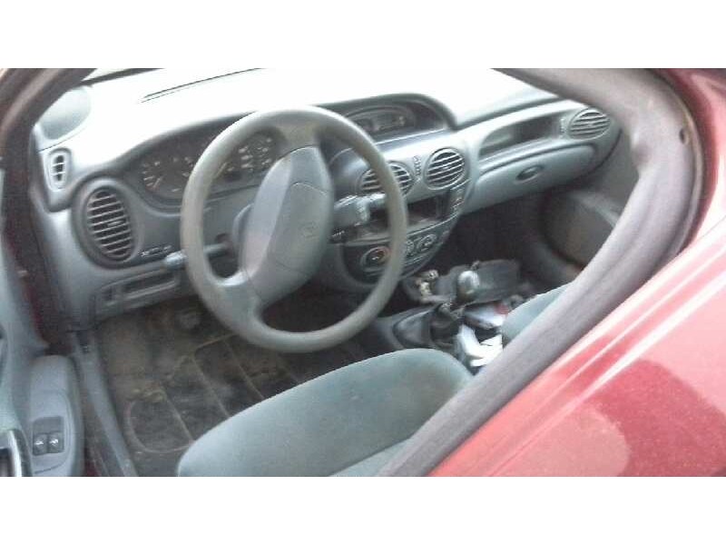 renault megane i berlina hatchback (ba0) del año 1998