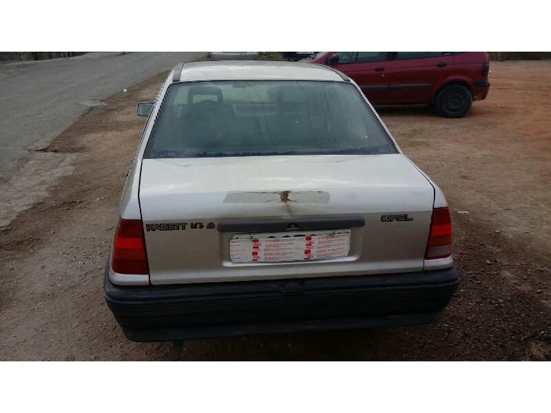 opel kadett e del año 1987