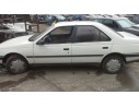 PEUGEOT 405 BERLINA