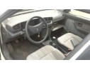 PEUGEOT 405 BERLINA