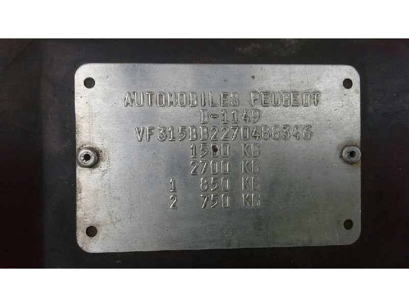 peugeot 405 berlina del año 1992