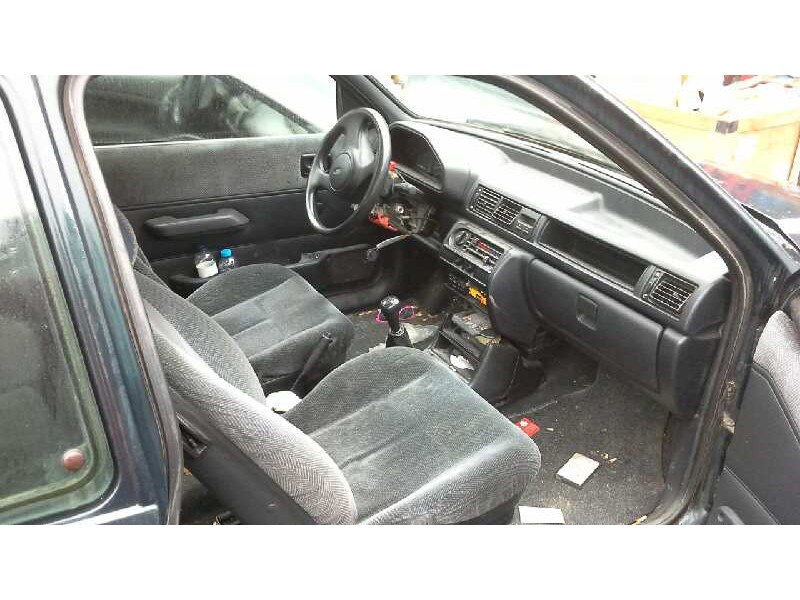ford fiesta berl./courier del año 1996