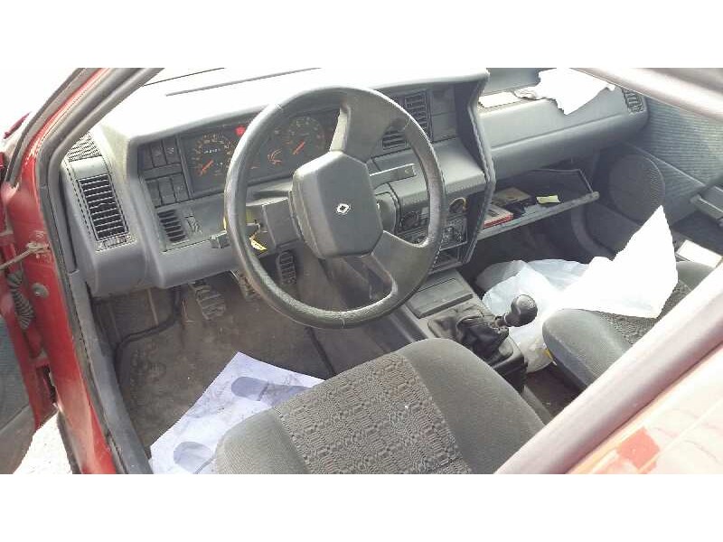 renault 21 berlina (b/l48) del año 1992