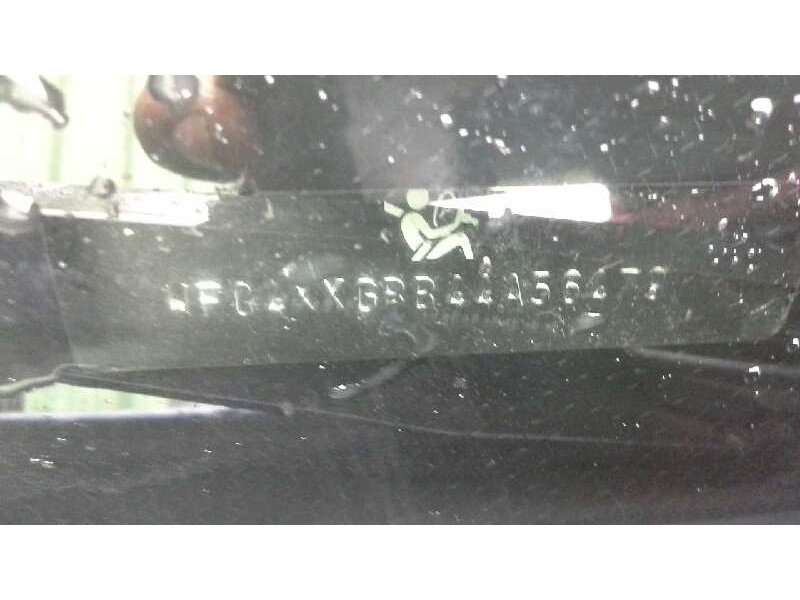 ford mondeo berlina (ge) del año 2004