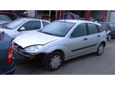 ford focus berlina (cak) del año 2003