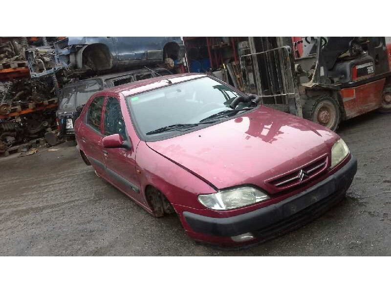 citroen xsara berlina del año 1998