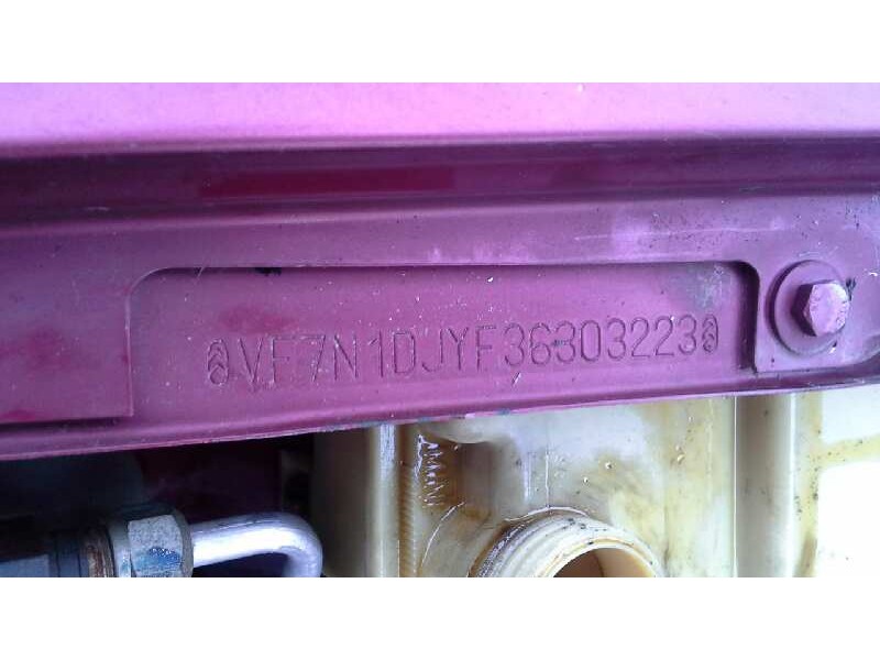 citroen xsara berlina del año 1998