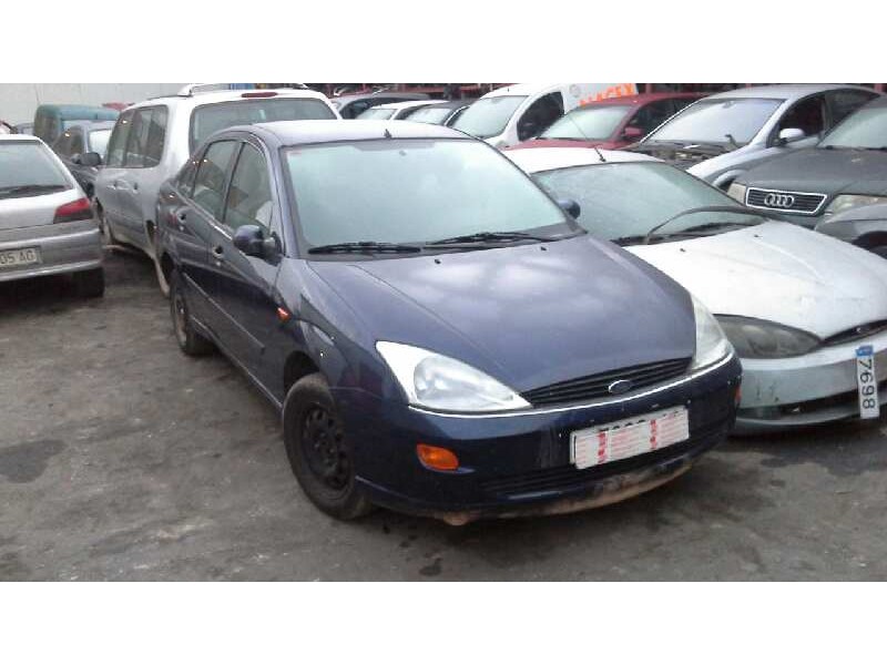 ford focus berlina (cak) del año 1999