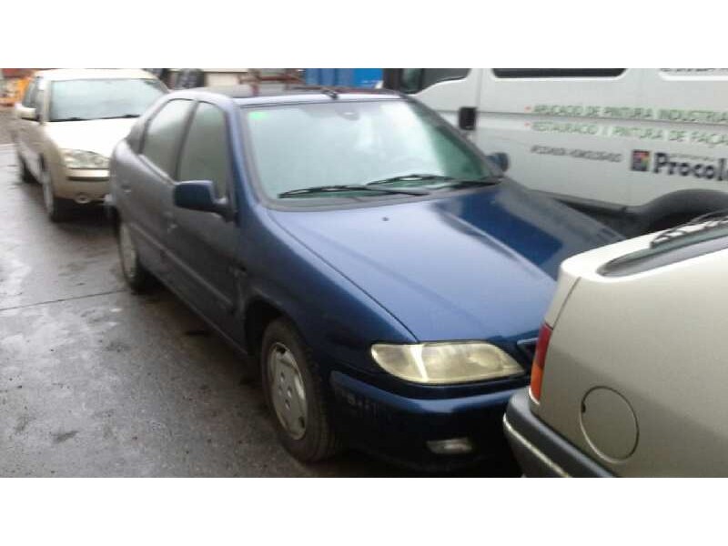 citroen xsara berlina del año 2000