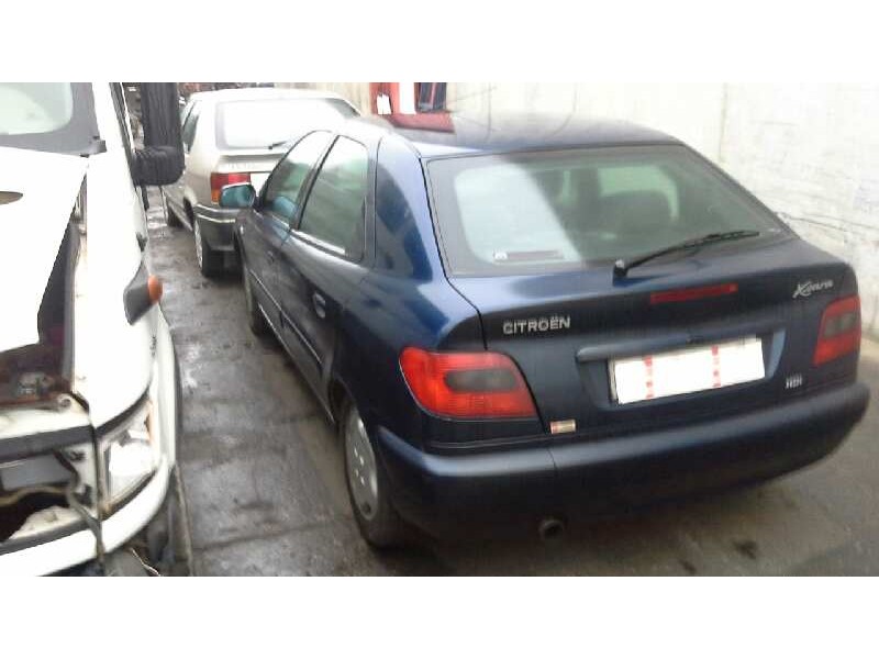 citroen xsara berlina del año 2000