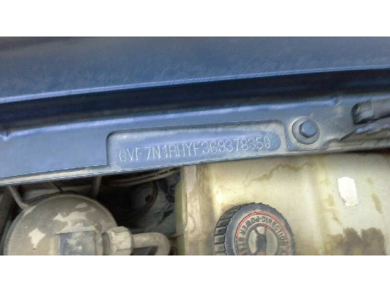 citroen xsara berlina del año 2000