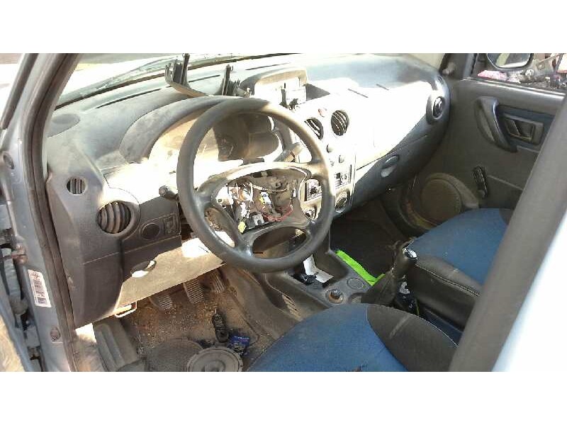 peugeot partner (s2) del año 2003