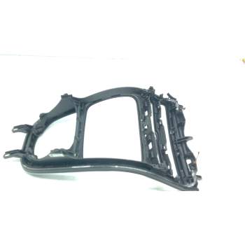 Recambio de consola central para mercedes-benz clase e (w213) e 220 d (213.004) referencia OEM IAM A2138100815  
