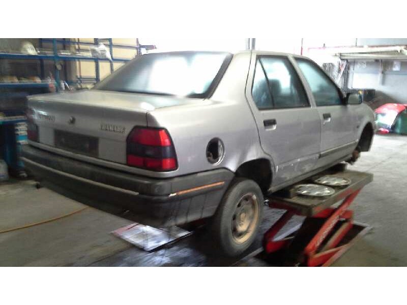 renault 19 (b/c/l53) del año 1990