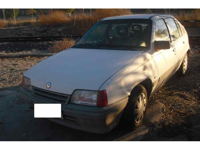 opel kadett e del año 1990
