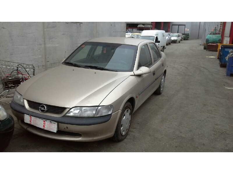 opel vectra b berlina del año 1997