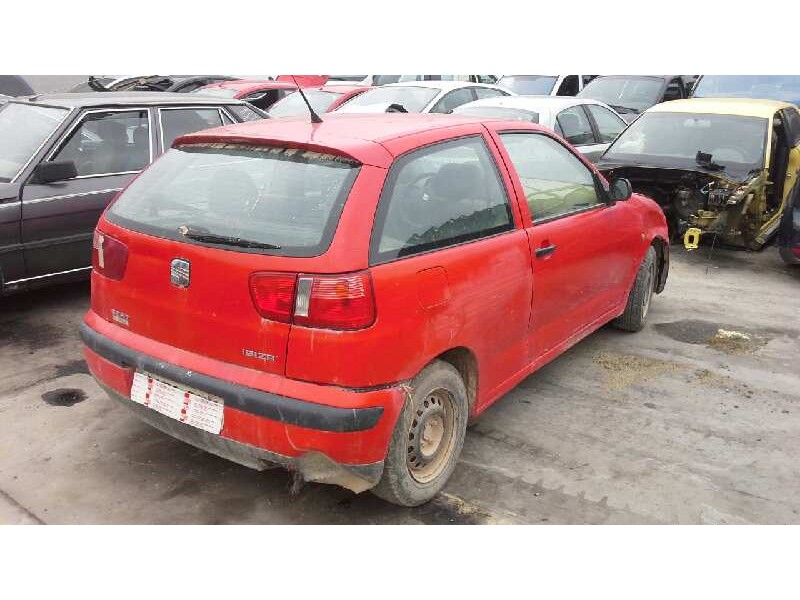 seat ibiza (6k1) del año 2001