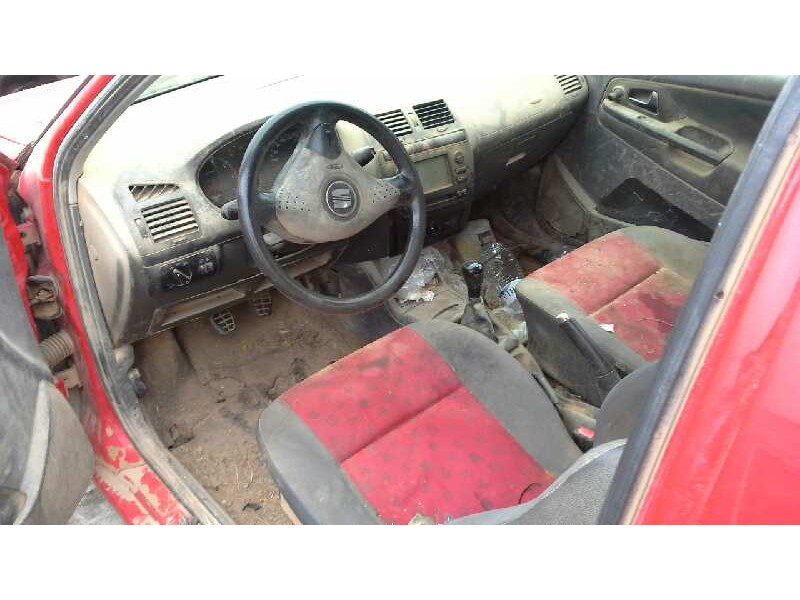 seat ibiza (6k1) del año 2001