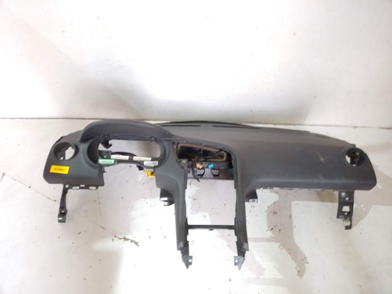 Recambio de salpicadero para peugeot 5008 (0u_, 0e_) 1.6 16v referencia OEM IAM 6319610  