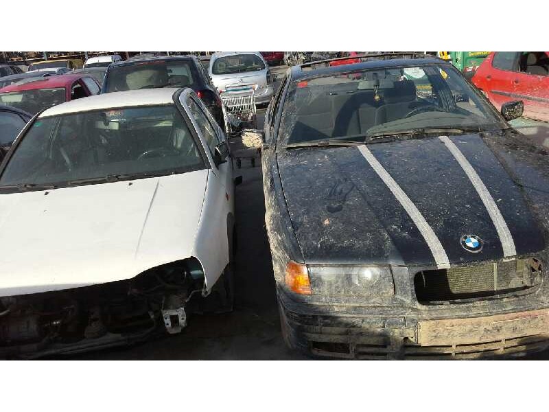 bmw serie 3 berlina (e36) del año 1992