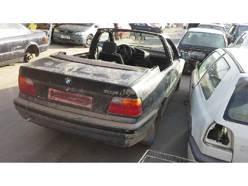 bmw serie 3 berlina (e36) del año 1992