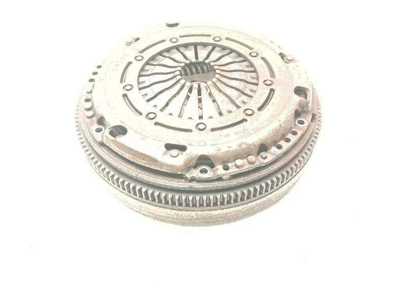 Recambio de volante motor para volkswagen golf viii lim. (cd1) referencia OEM IAM 05E105266B  
