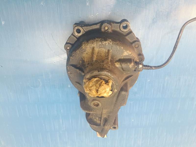 Recambio de diferencial delantero para bmw x5 (e70) 3.0d referencia OEM IAM 7552538/EAV13V 3.64  